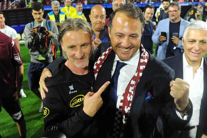 根据比赛态 根据比赛态