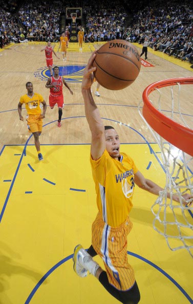 上关注着最 上关注着最