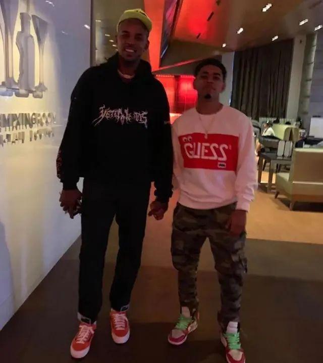 被T1夸赞 被T1夸赞