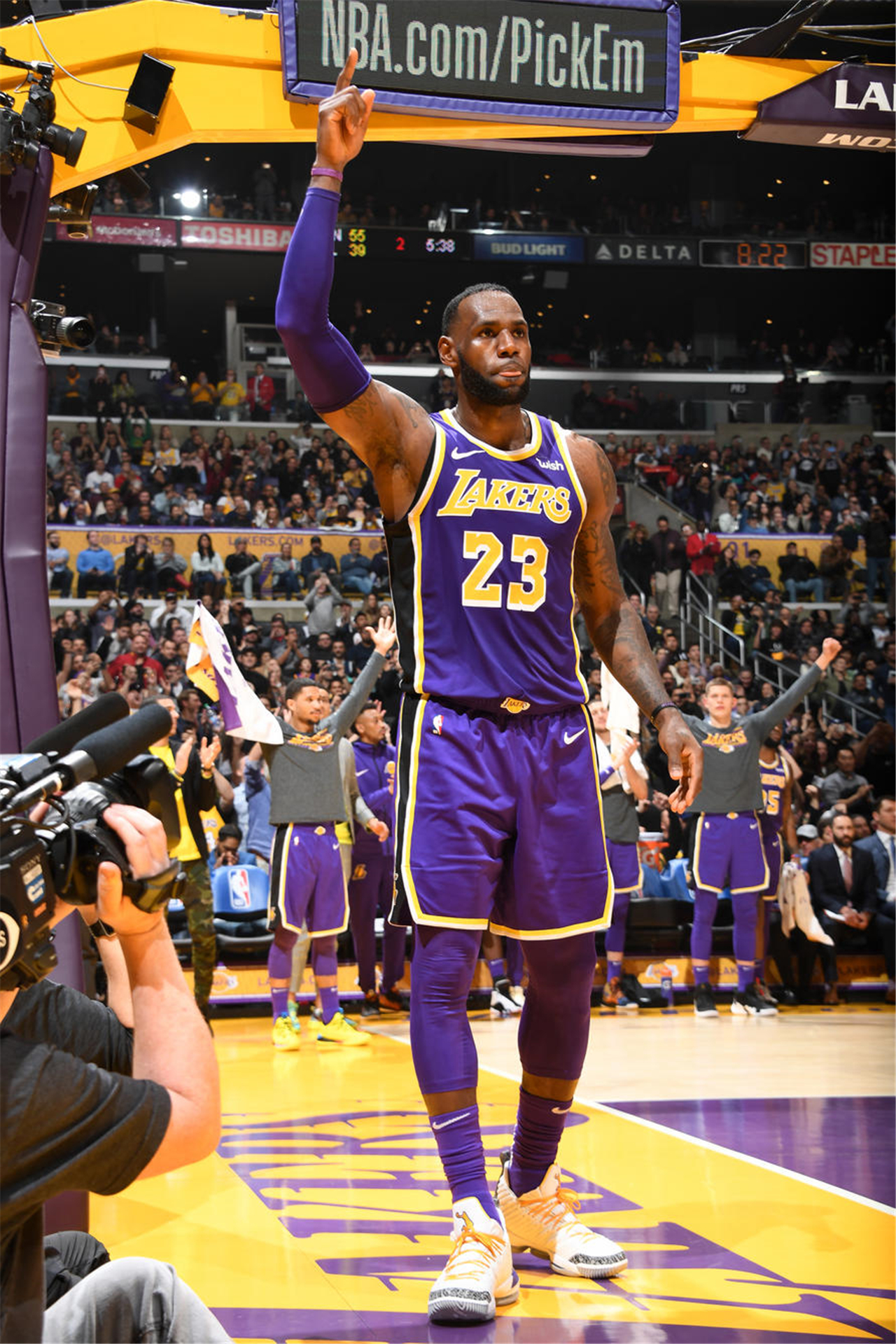 将关键词落 将关键词落